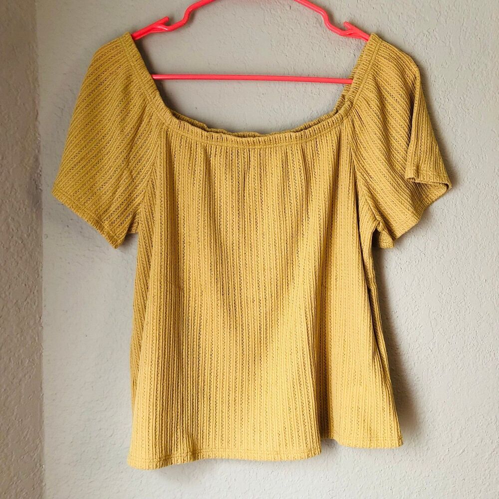 Paper Moon Top Womens Small Yellow Square Neckline Flutter Sleeves Cropped Knit